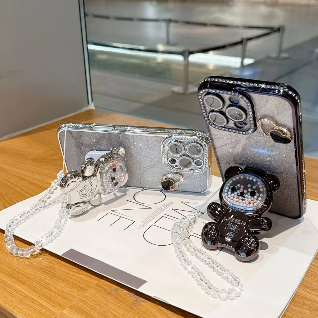 Étui souple brillant, orné d'un ours en perles colorées et plaqué électrolytiquement, compatible avec les iPhone 17, 16, 14, 15, 13, 12 et 11. Chaîne de perles.